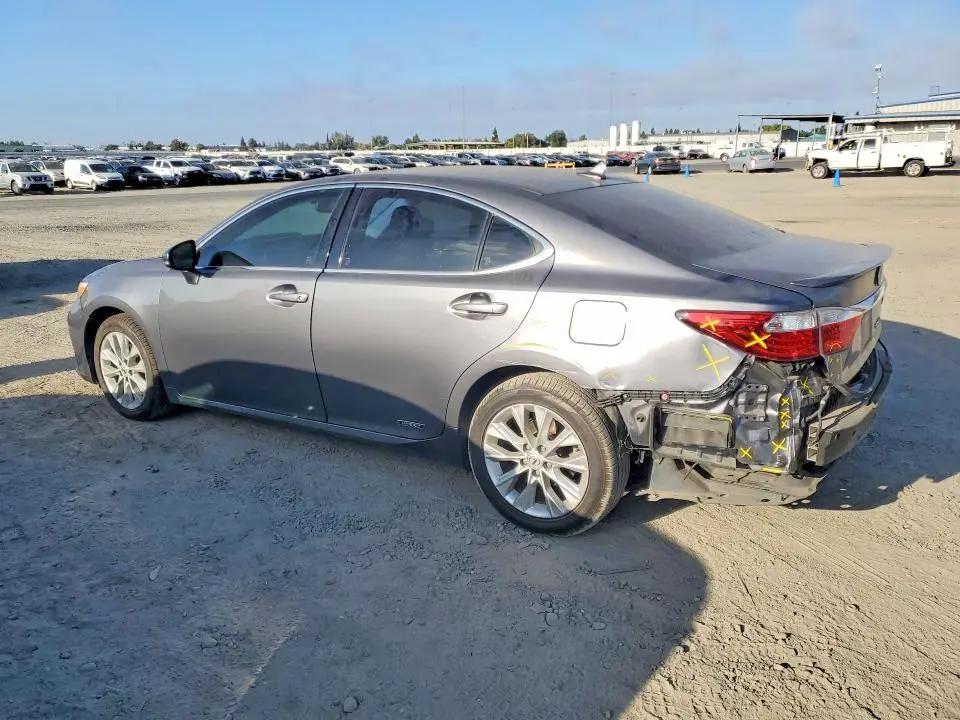 2013 LEXUS ES 300H  
