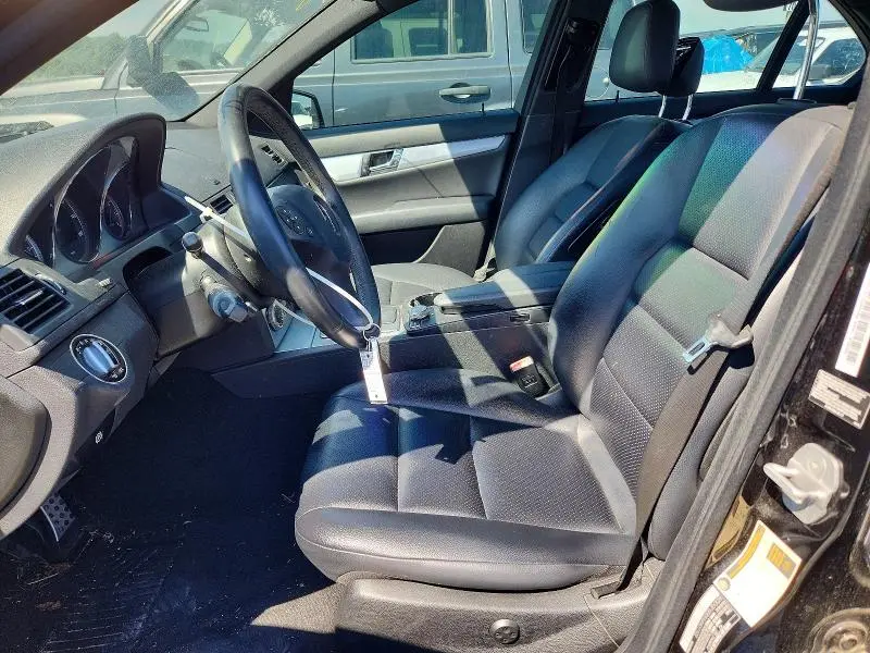 2010 MERCEDES-BENZ C 300  