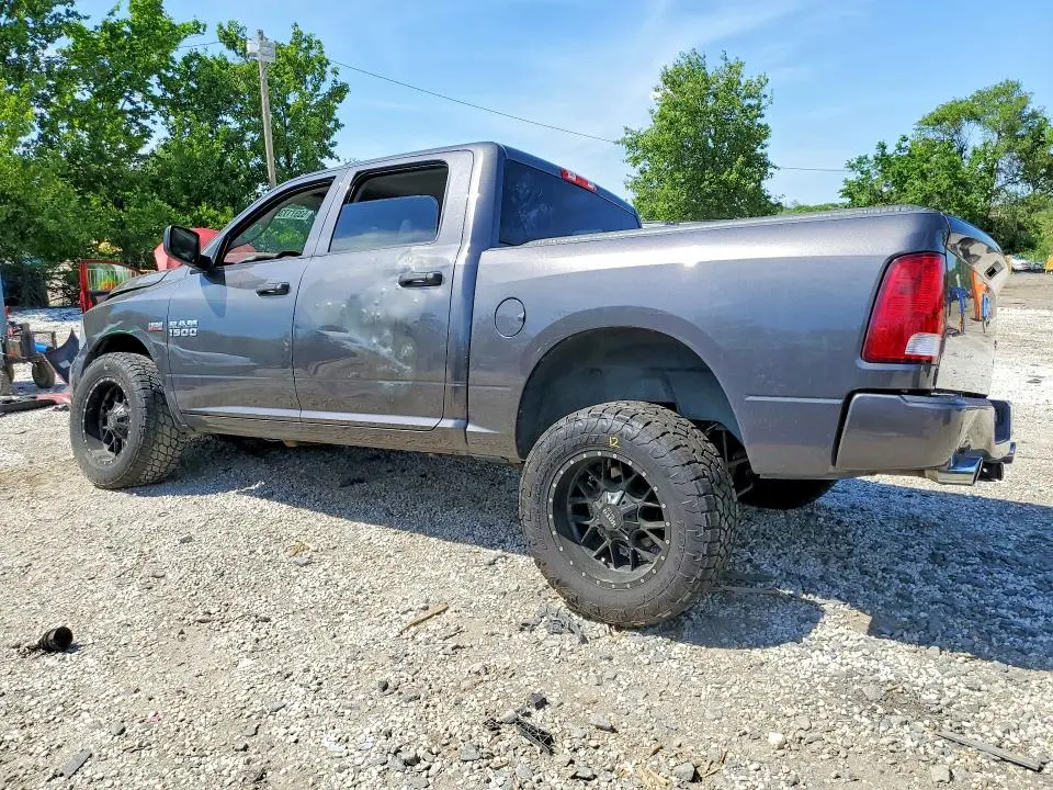 2016 RAM 1500 ST  
