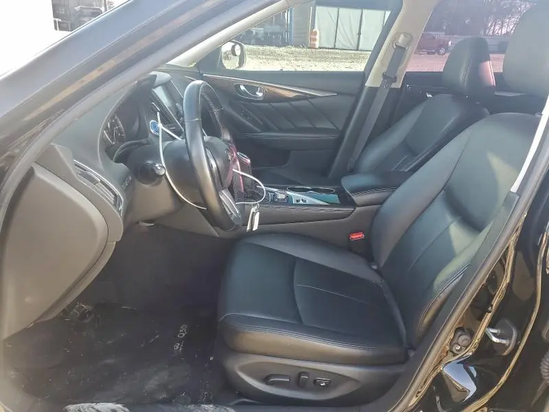 2019 INFINITI Q50 LUXE  