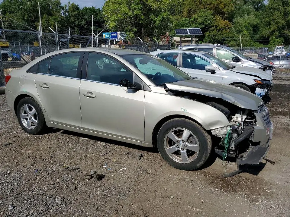 2013 CHEVROLET CRUZE LT  