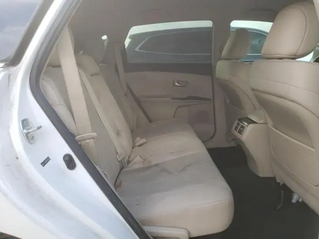2013 TOYOTA VENZA LE  