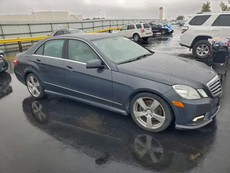 2011 MERCEDES-BENZ E 350  