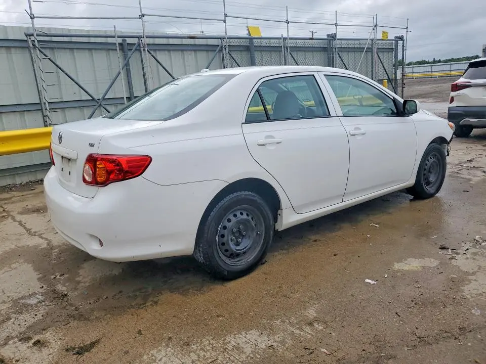 2010 TOYOTA COROLLA LE  