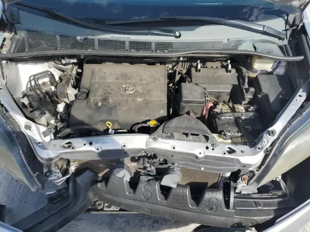 2015 TOYOTA SIENNA SPORT  