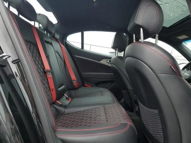 2022 GENESIS G70 BASE  