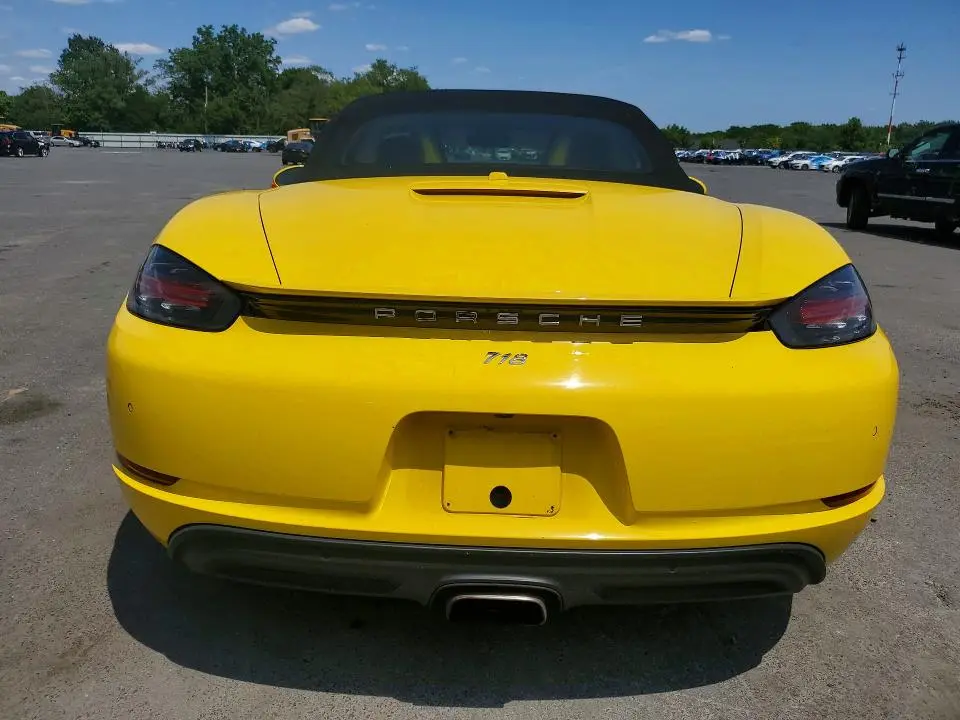 2018 PORSCHE BOXSTER   