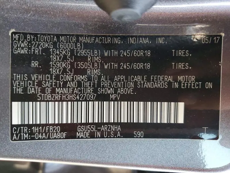 2017 TOYOTA HIGHLANDER LE  