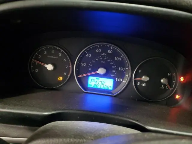 2010 HYUNDAI SANTA FE GLS  