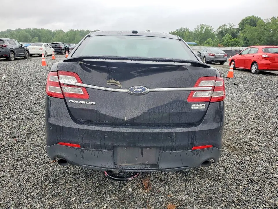 2016 FORD TAURUS SHO  