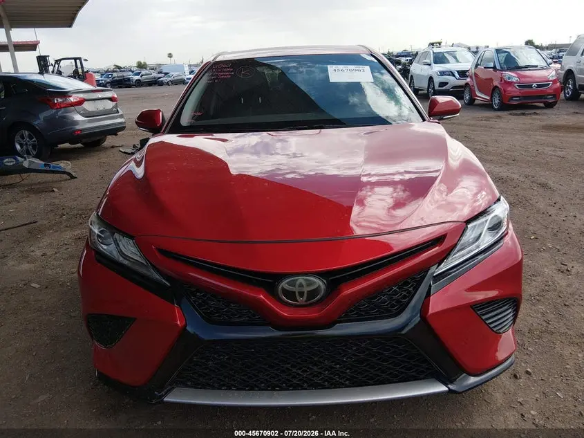 2019 TOYOTA CAMRY XSE
