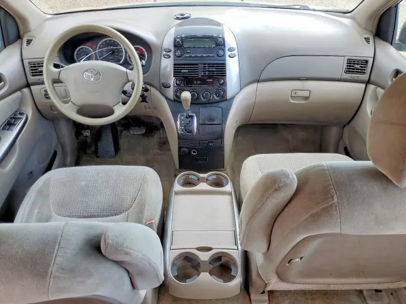 2021 TOYOTA SIENNA CE 8 PASSENGER  