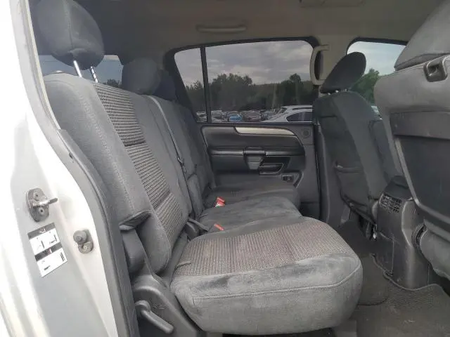 2011 NISSAN ARMADA SV  