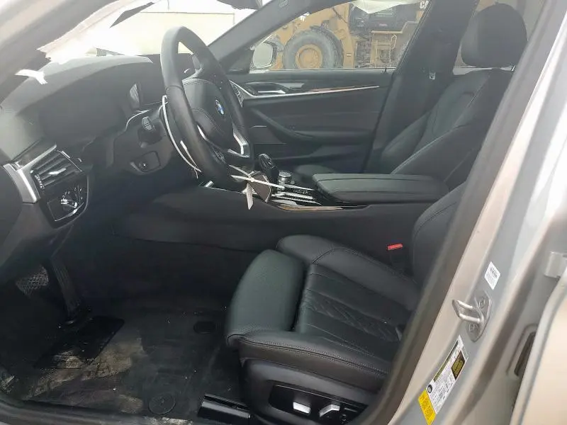 2021 BMW 530 I  