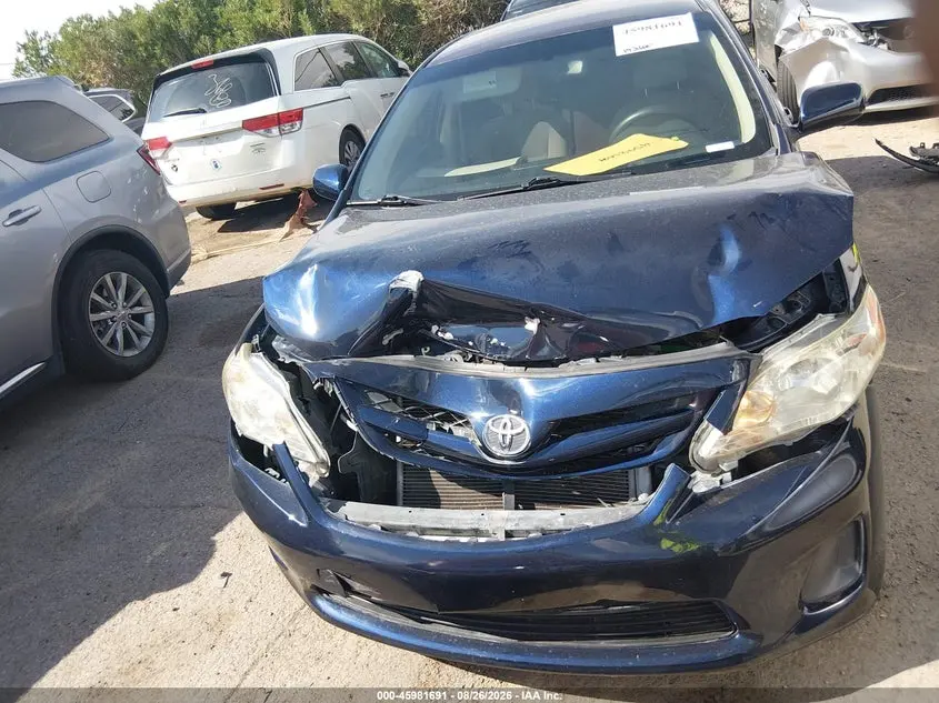 2011 TOYOTA COROLLA LE