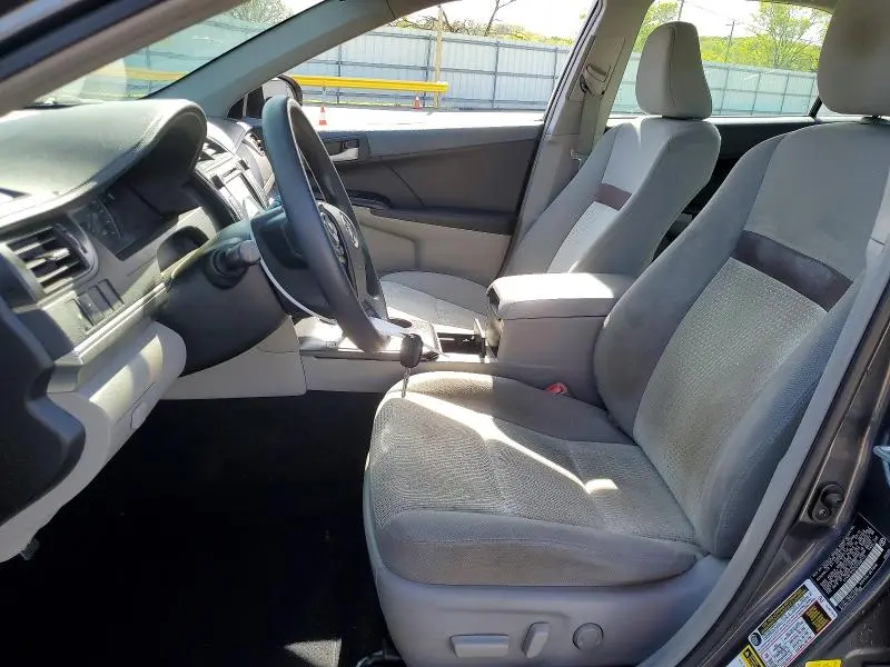 2012 TOYOTA CAMRY LE  