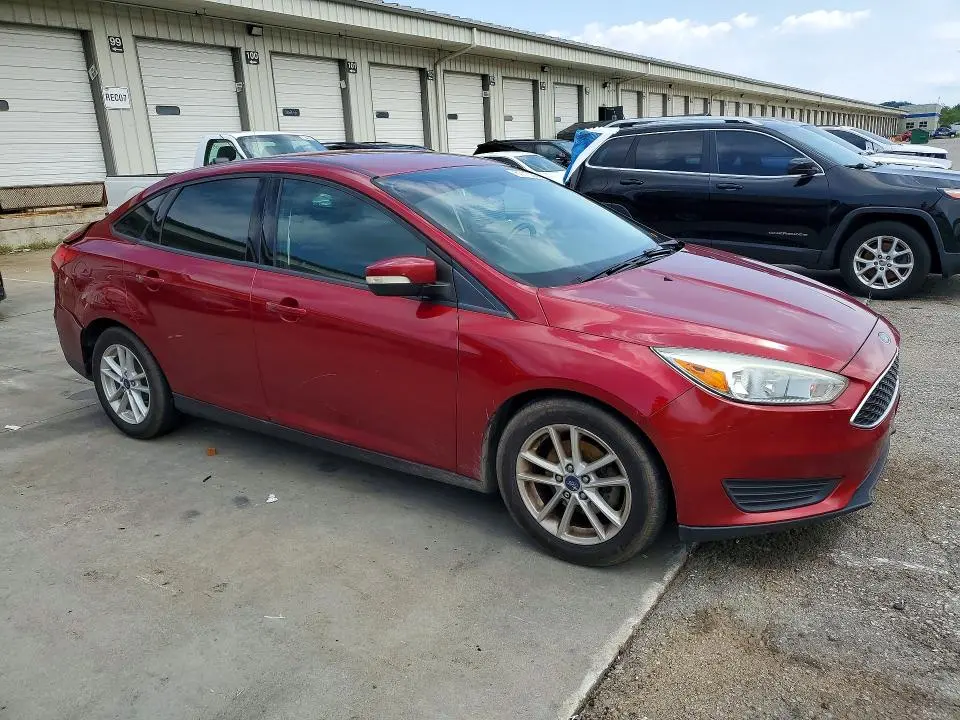 2017 FORD FOCUS SE  