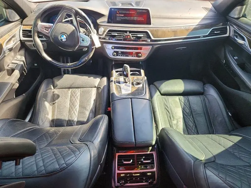 2019 BMW 750 I  