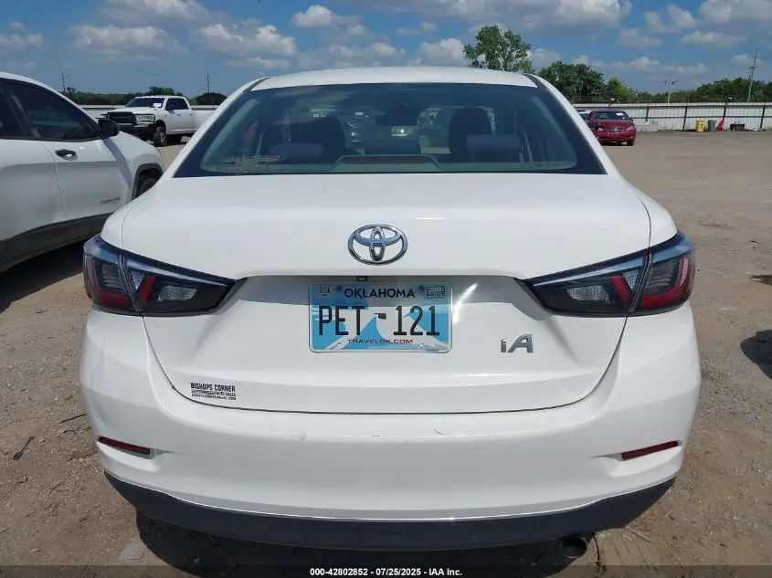 2017 TOYOTA YARIS IA  