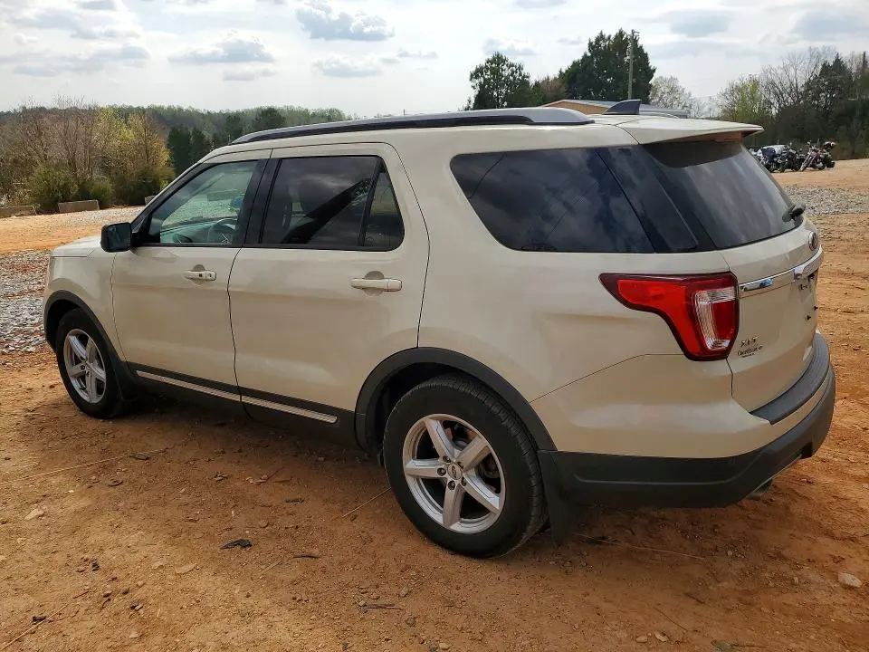 2018 FORD EXPLORER XLT  