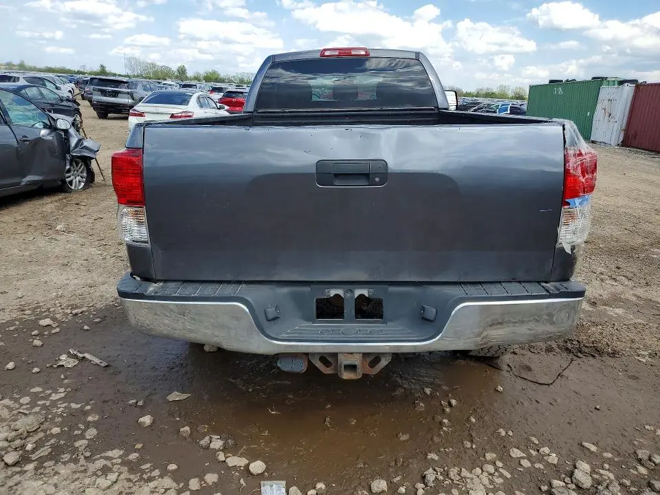 2011 TOYOTA TUNDRA DOUBLE CAB SR5  