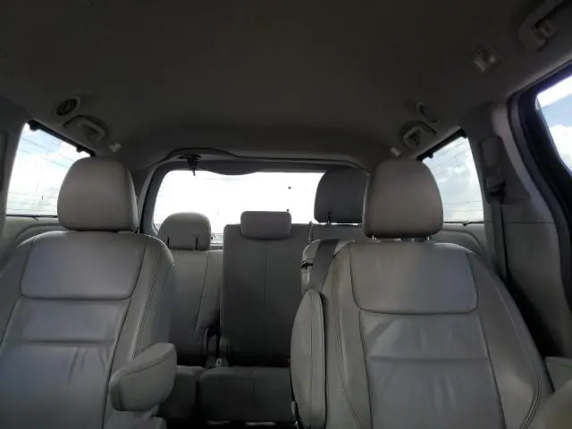 2015 TOYOTA SIENNA XLE  