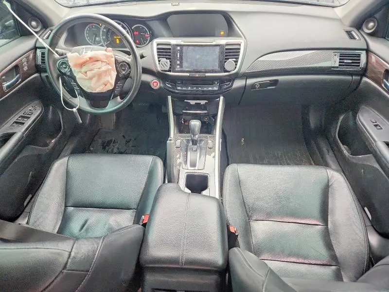 2016 HONDA ACCORD TOURING  