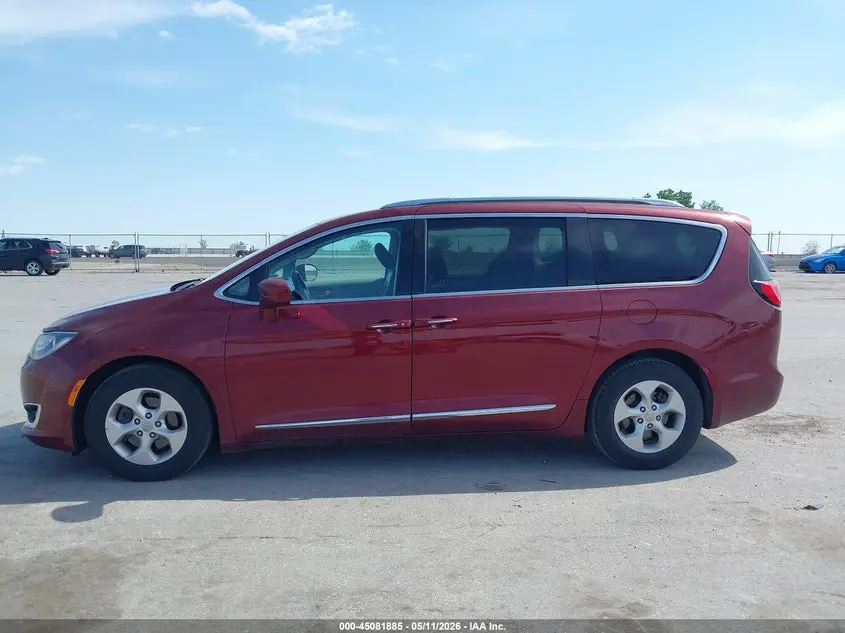 2017 CHRYSLER PACIFICA TOURING-L PLUS
