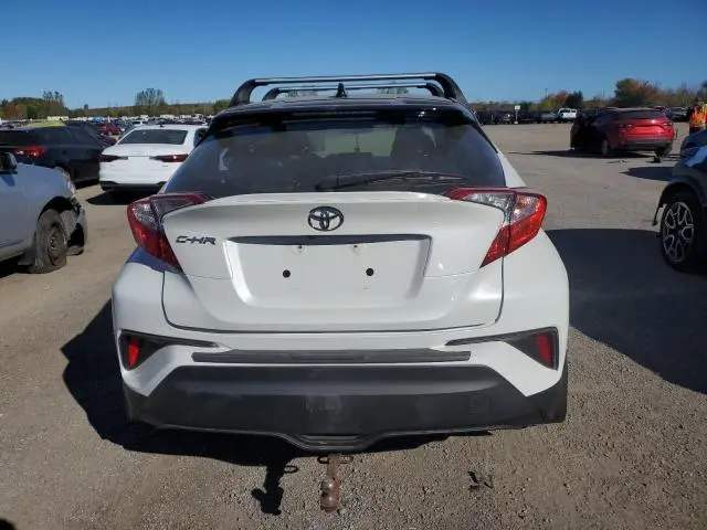 2019 TOYOTA C-HR XLE  