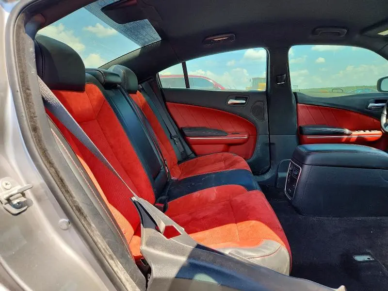 2016 DODGE CHARGER R  