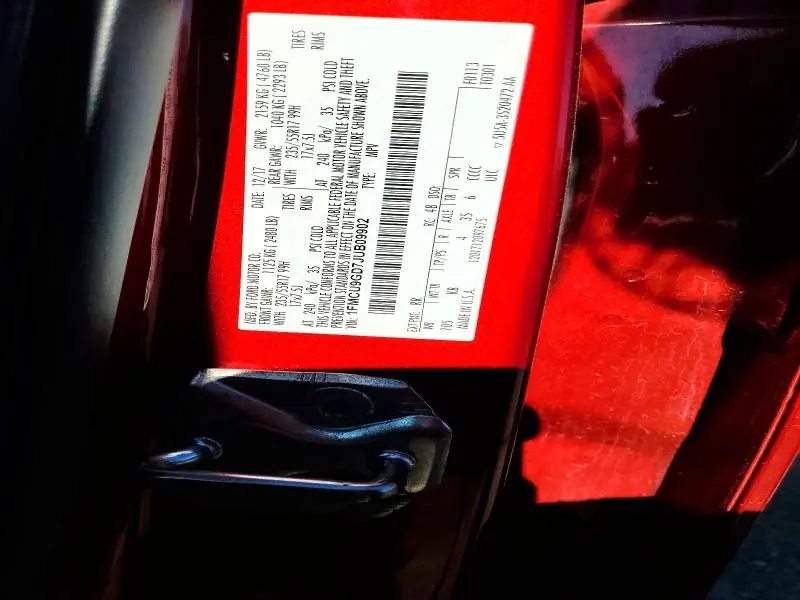 2018 FORD ESCAPE SE  