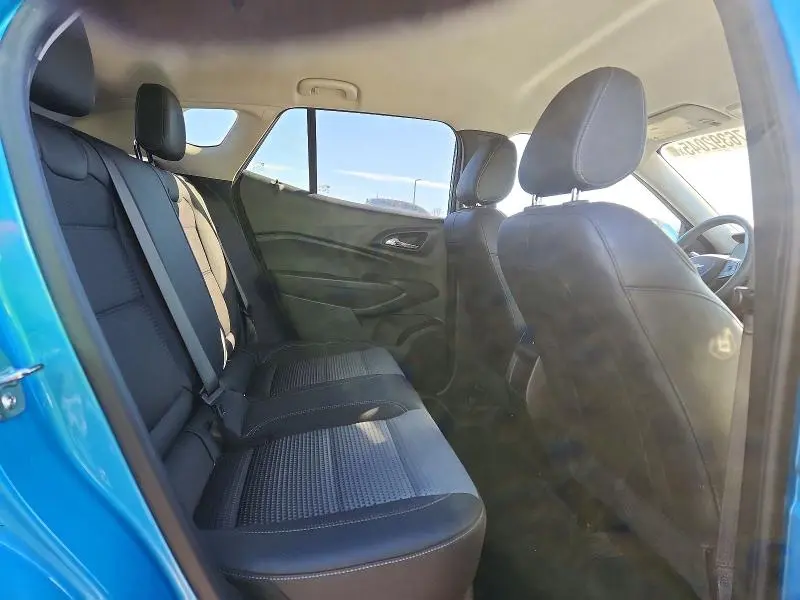 2025 CHEVROLET TRAX 1LT  