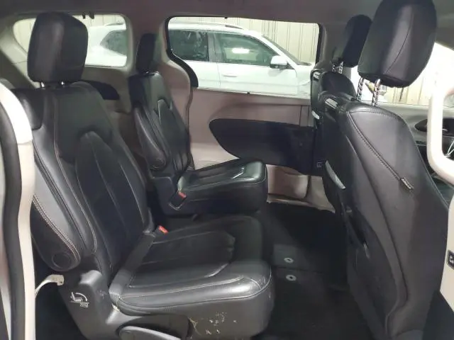 2017 CHRYSLER PACIFICA TOURING L PLUS  