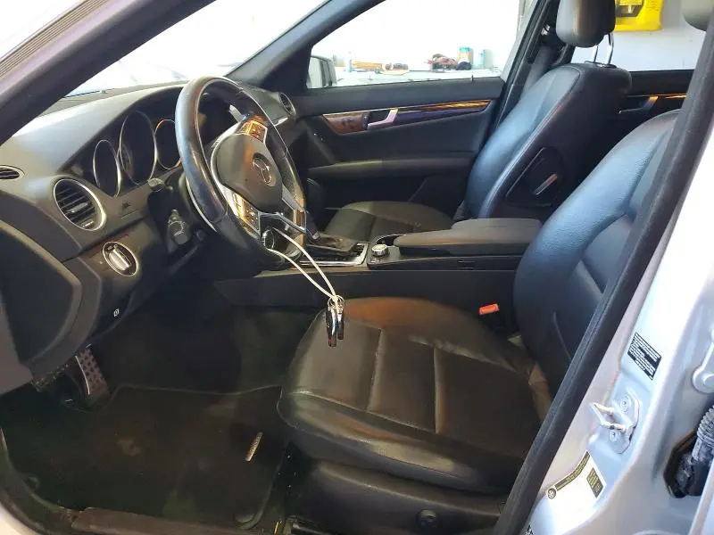2012 MERCEDES-BENZ C 250  