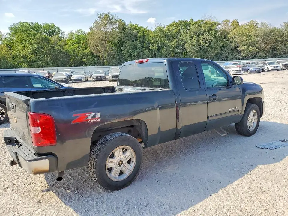 2010 CHEVROLET SILVERADO K1500 LT  