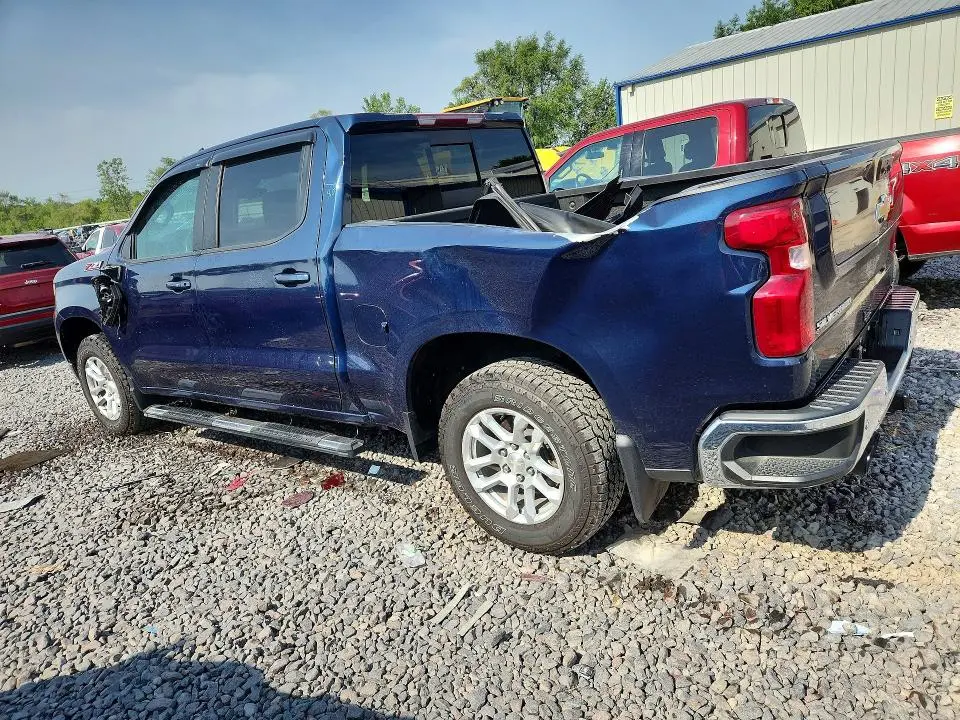 2022 CHEVROLET SILVERADO K1500 LT  