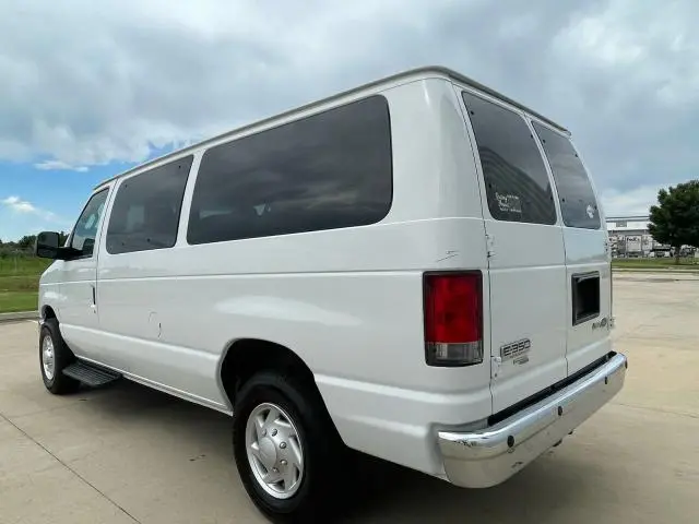 2013 FORD ECONOLINE E350 SUPER DUTY WAGON  