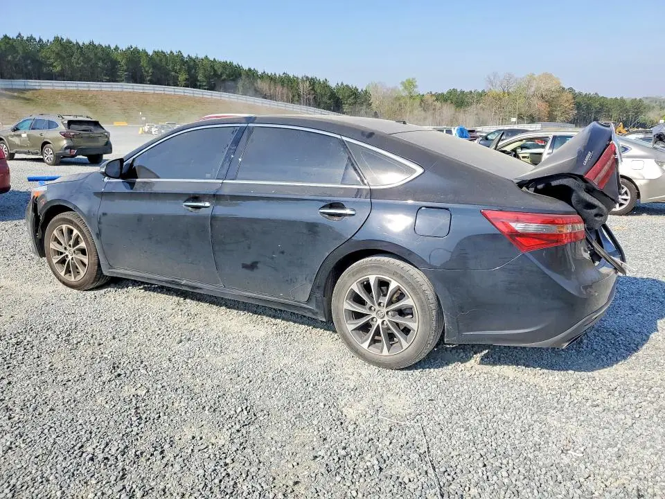 2017 TOYOTA AVALON XLE  