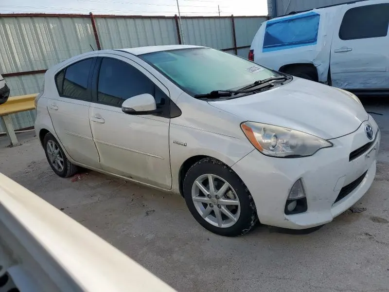 2013 TOYOTA PRIUS C   