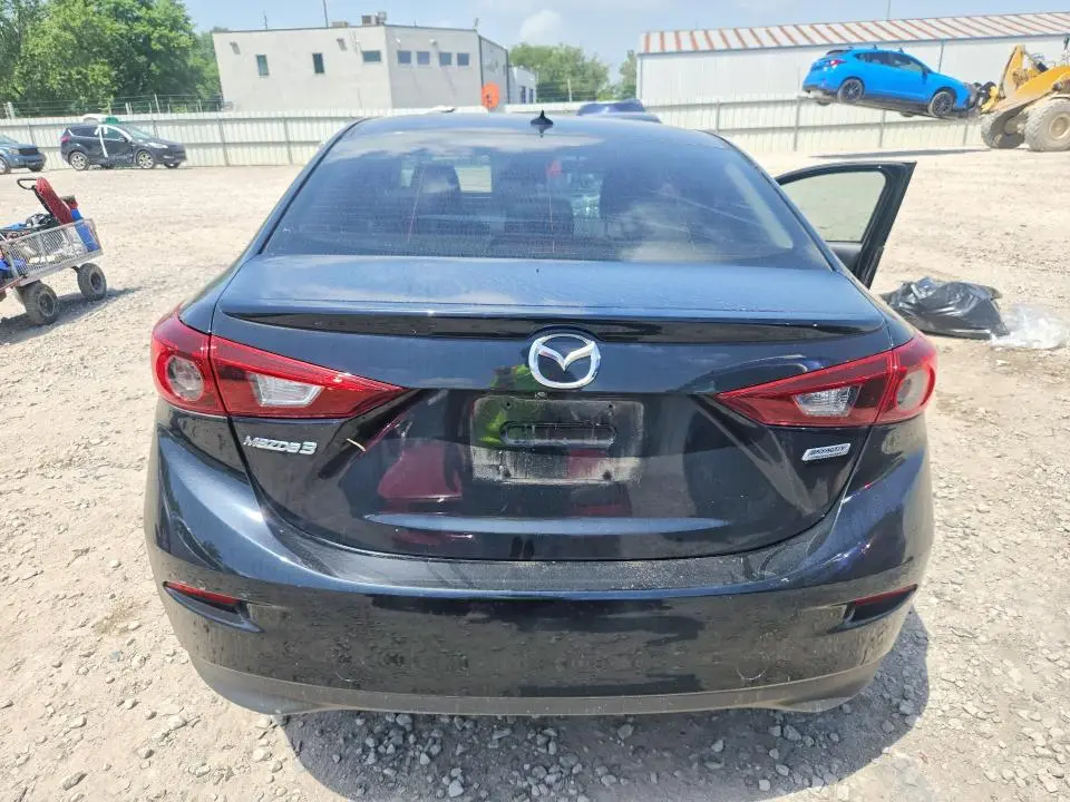 2017 MAZDA 3 TOURING  
