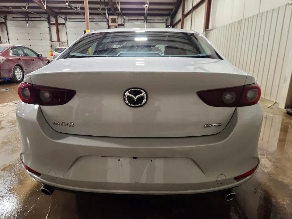 2024 MAZDA 3 SELECT SPORT  
