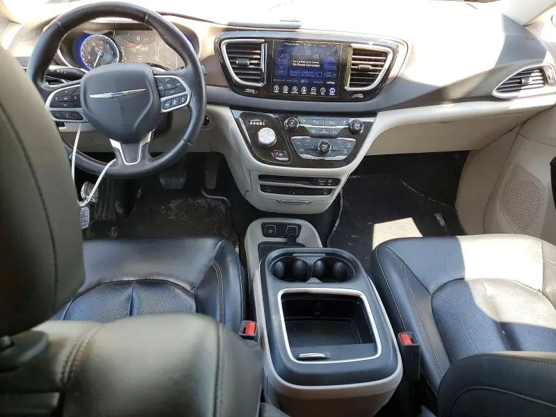 2017 CHRYSLER PACIFICA TOURING L PLUS  