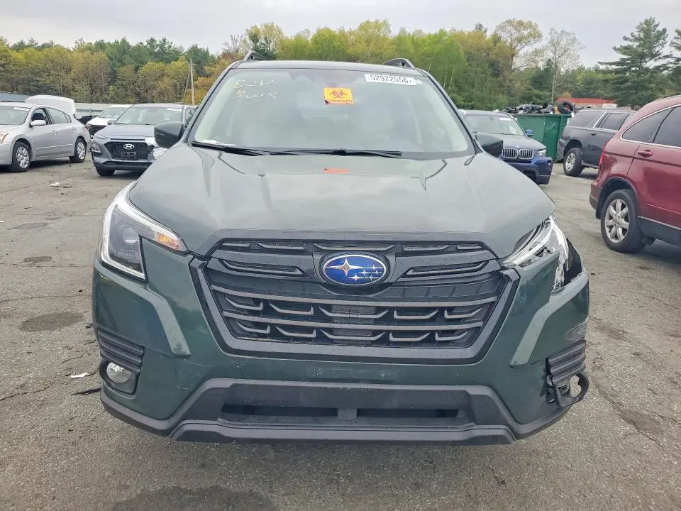 2022 SUBARU FORESTER PREMIUM  