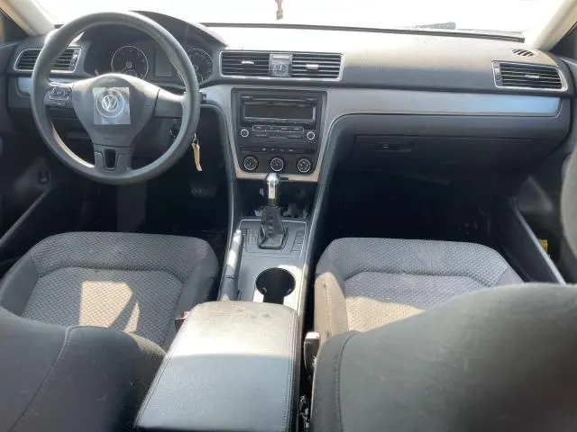 2014 VOLKSWAGEN PASSAT S  