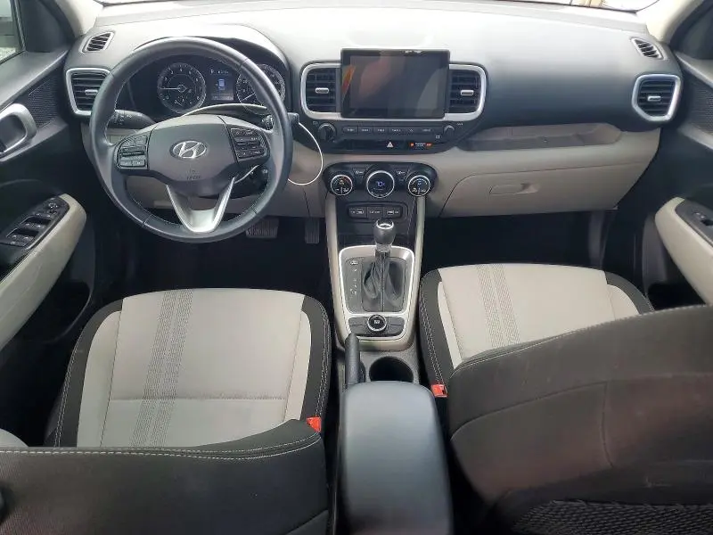 2022 HYUNDAI VENUE SEL  