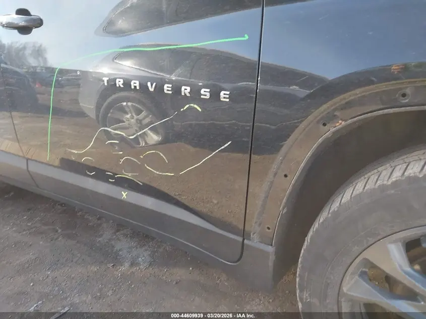 2019 CHEVROLET TRAVERSE RS