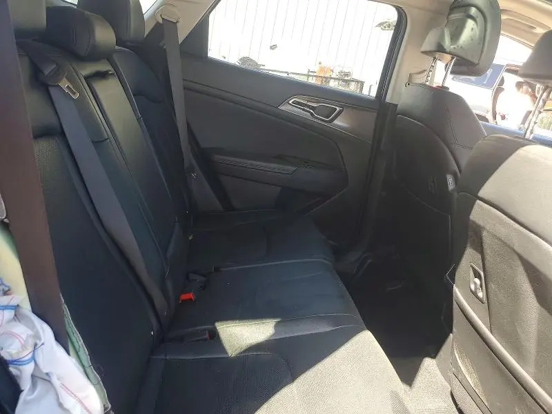 2024 KIA SPORTAGE SX  