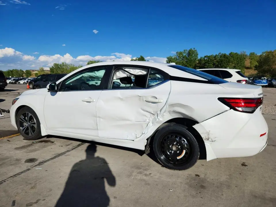 2023 NISSAN SENTRA SV  