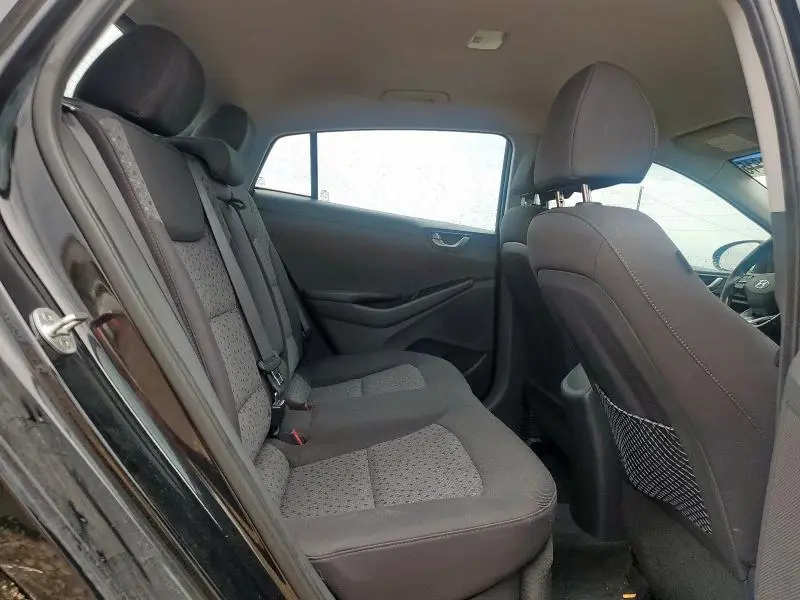 2017 HYUNDAI IONIQ SEL  