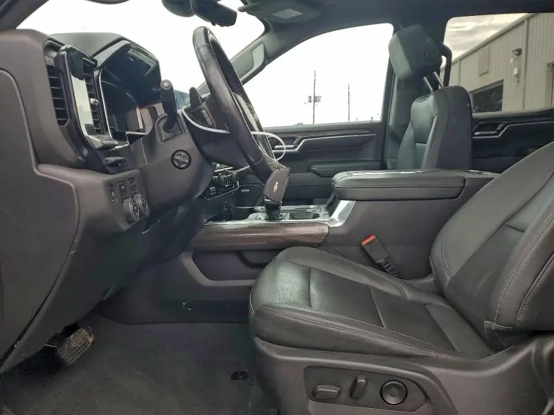 2022 CHEVROLET SILVERADO K1500 LTZ  